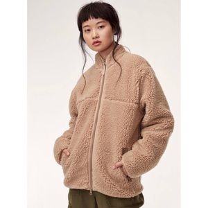 Aritzia TNA teddy Sherpa jacket